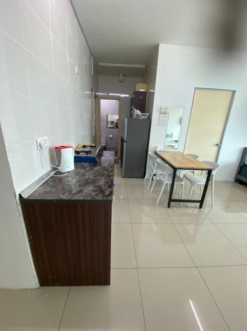 Vista Alam Serviced Apartment Near Idcc Sacc Pkns Uitm Msu Avisena シャー・アラム エクステリア 写真