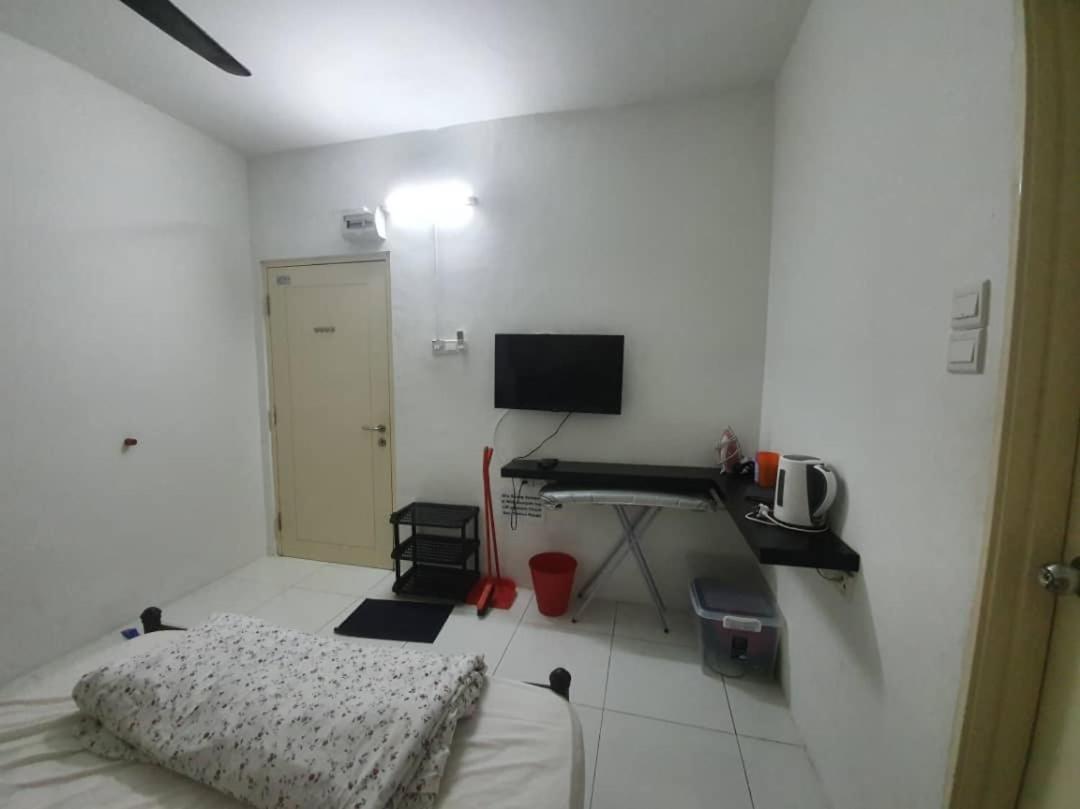 Vista Alam Serviced Apartment Near Idcc Sacc Pkns Uitm Msu Avisena シャー・アラム エクステリア 写真