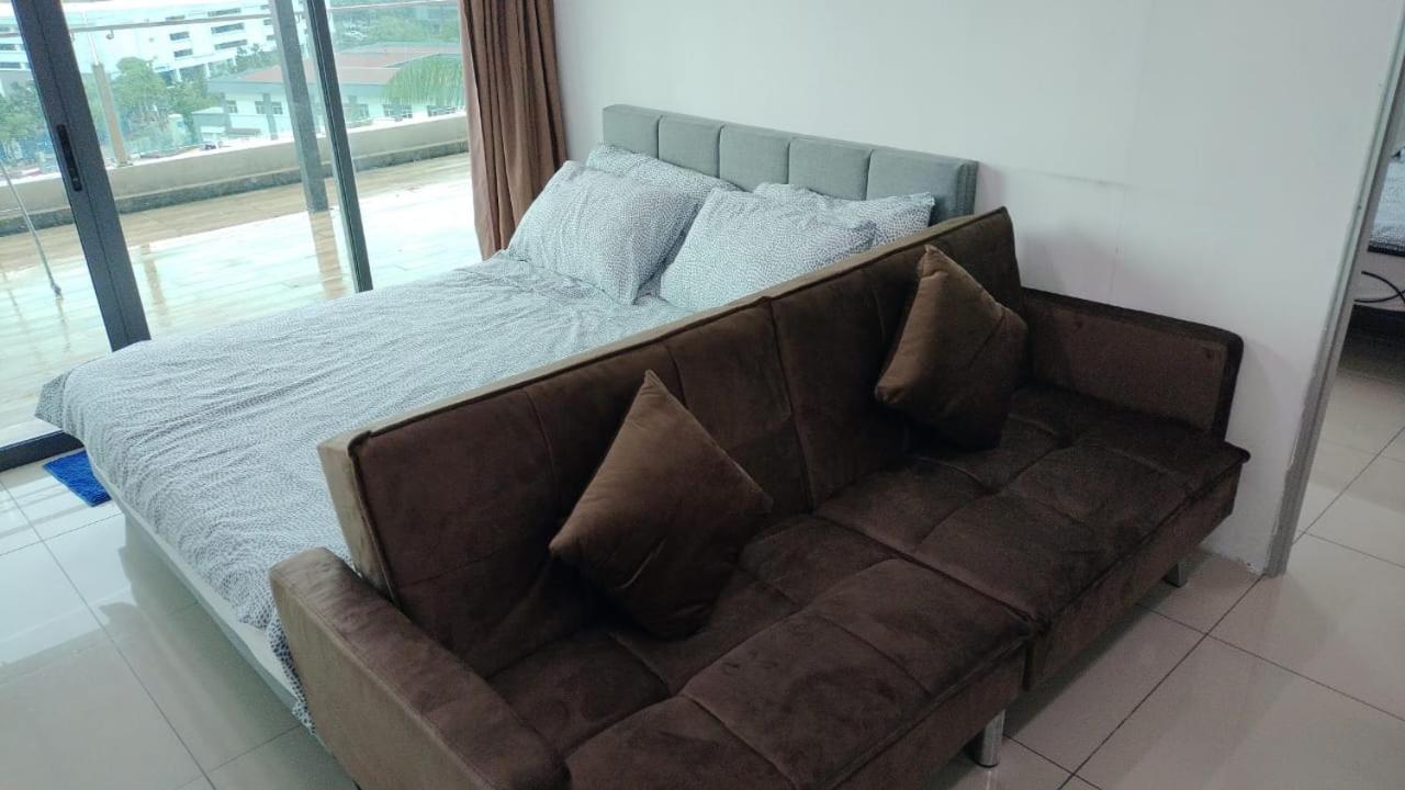 Vista Alam Serviced Apartment Near Idcc Sacc Pkns Uitm Msu Avisena シャー・アラム エクステリア 写真